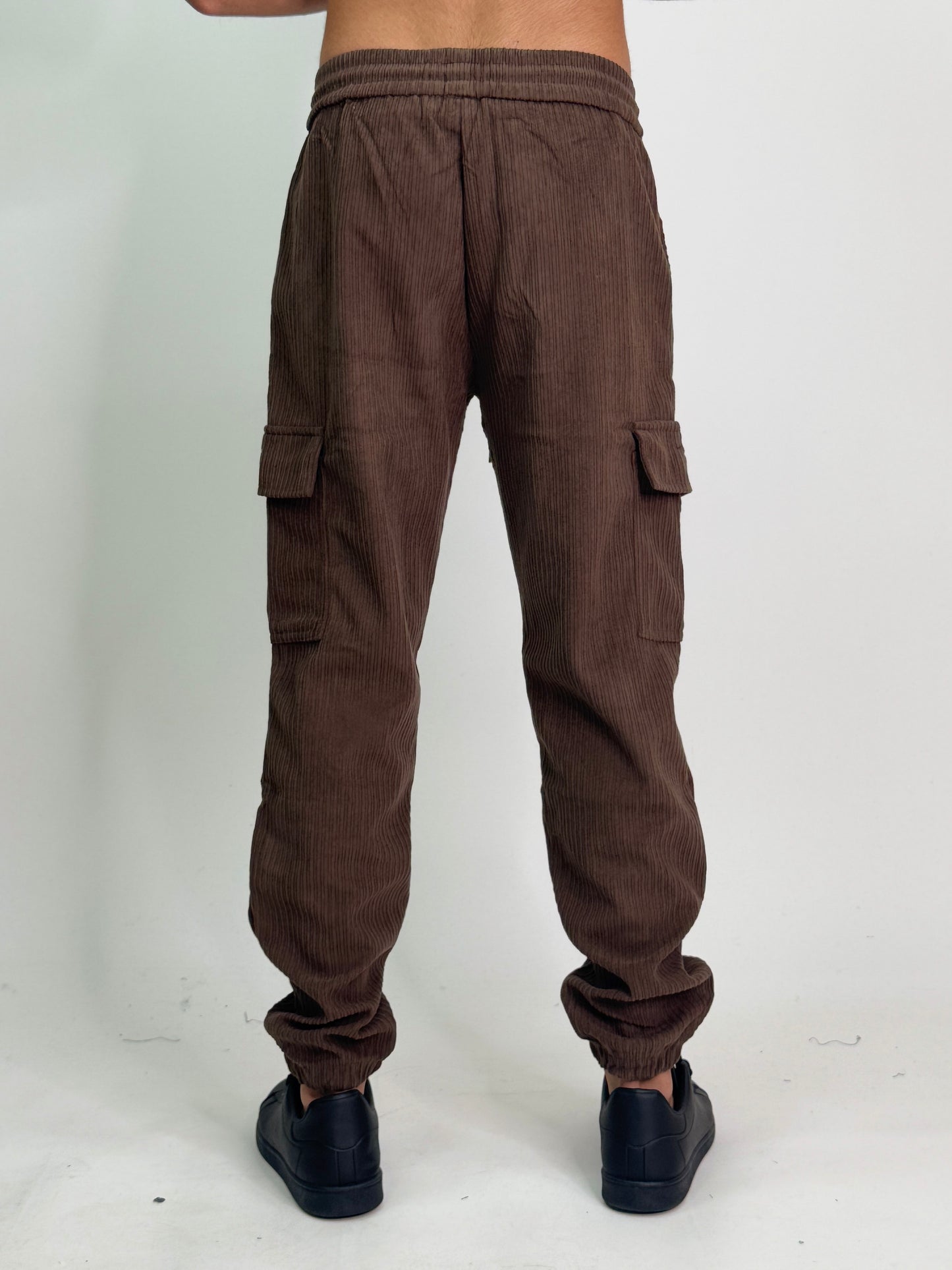 Pantalone marrone PIQUE