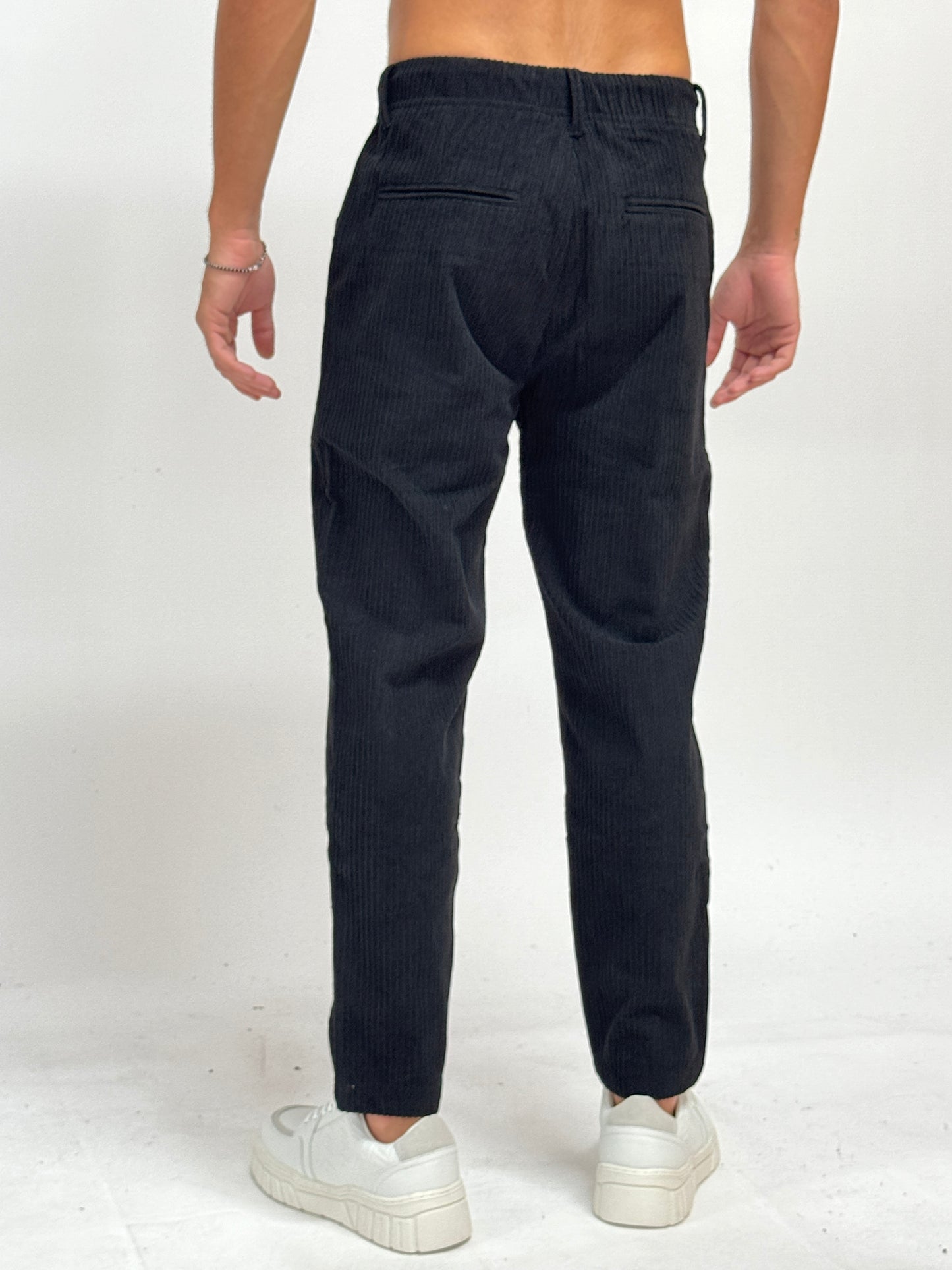 Pantalone velluto nero SIMEONE