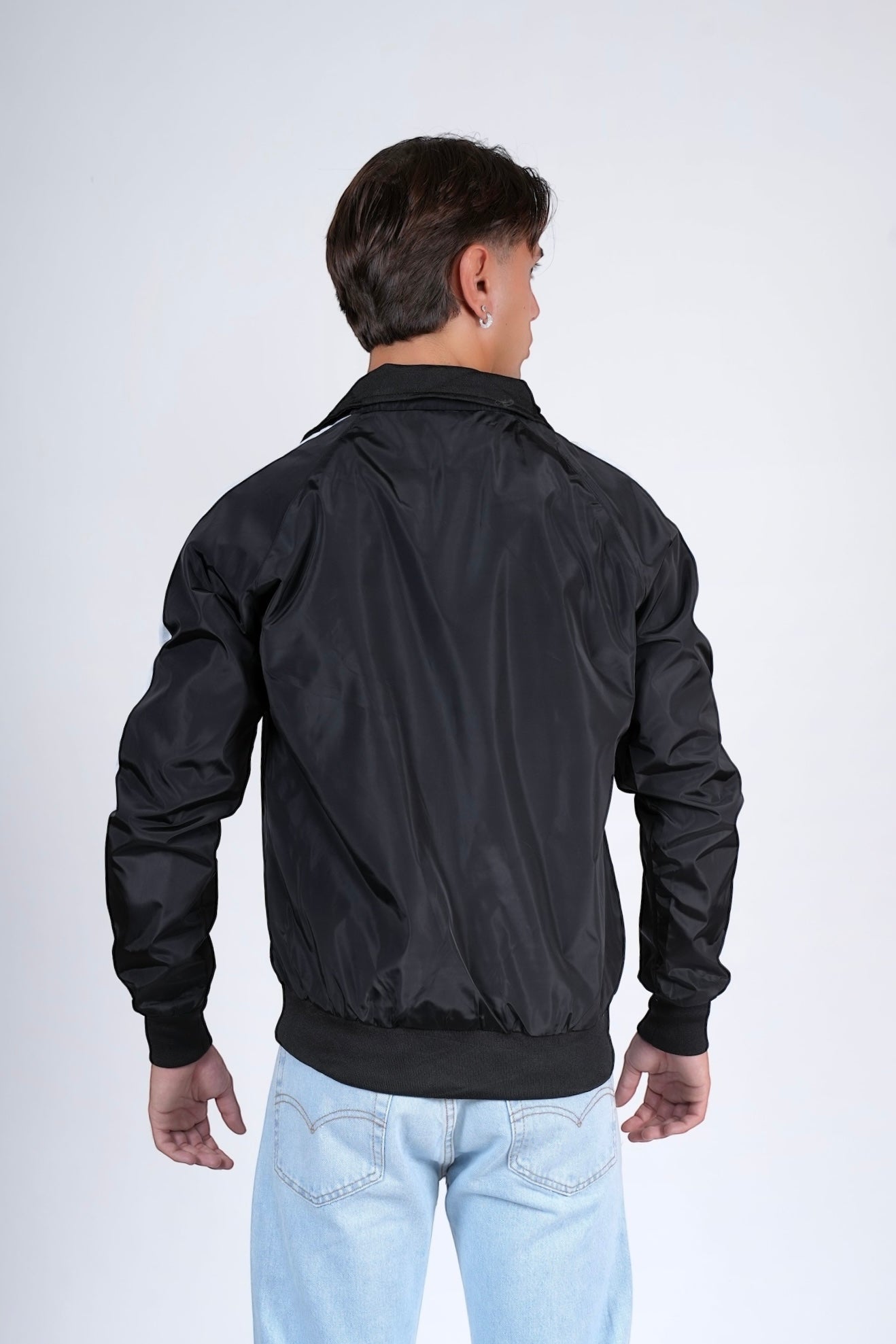 Giubbino mezza stagione con zip