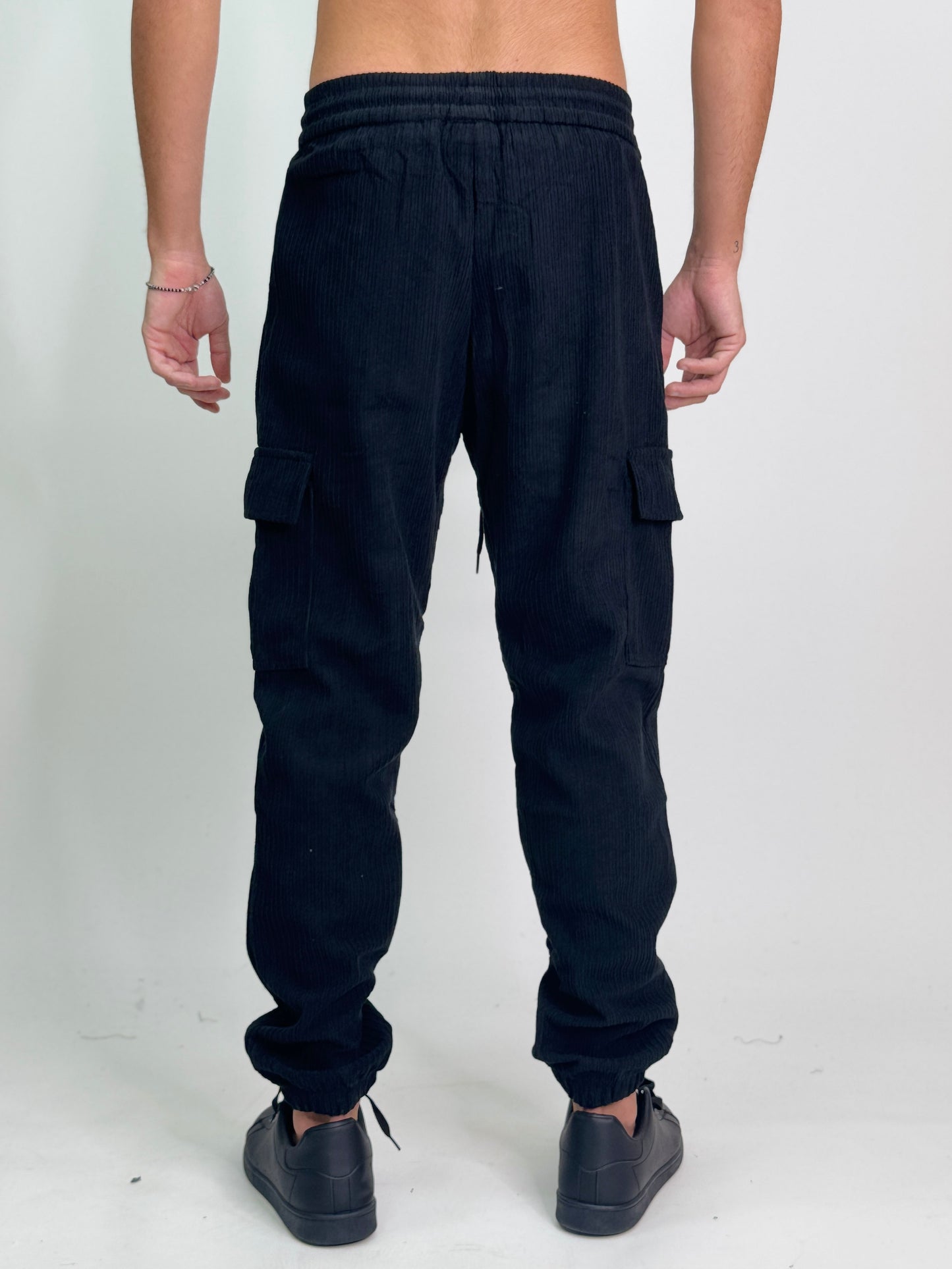Pantalone nero PIQUE