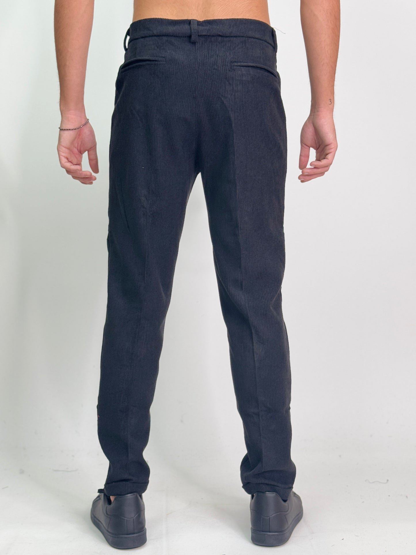 Pantalaccio velluto nero CARDONA