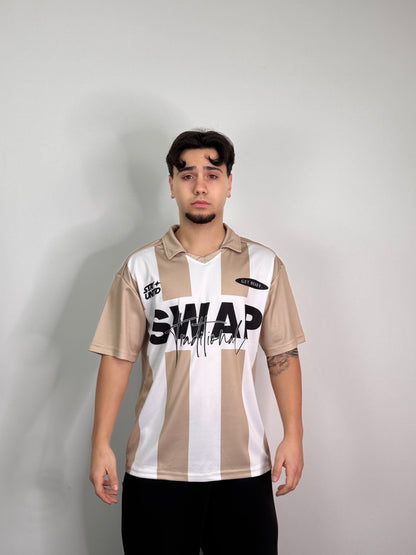 T-shirt sportiva con colletto