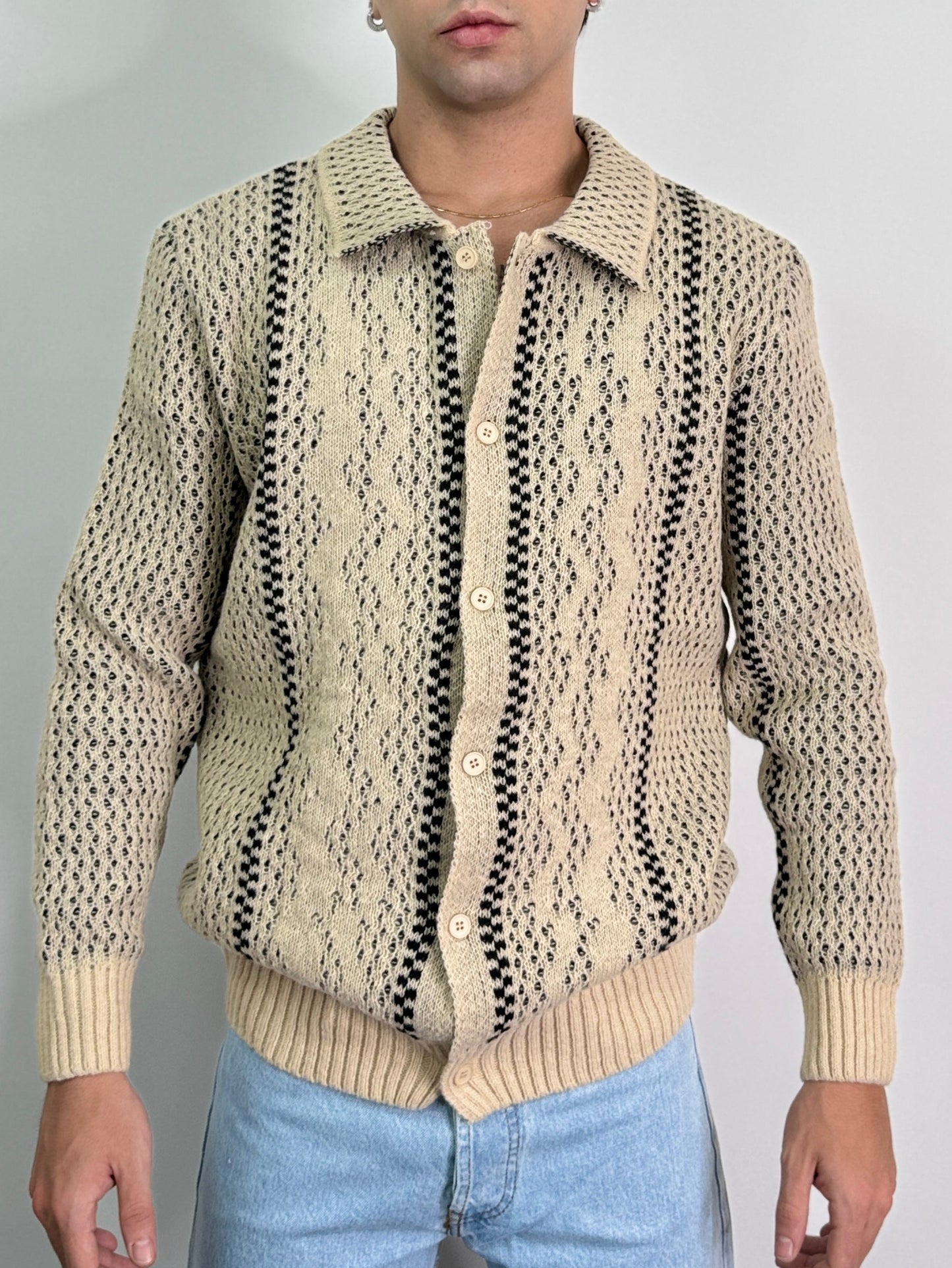 Cardigan traforato morbido