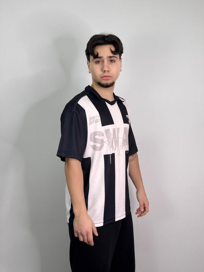 T-shirt sportiva con colletto